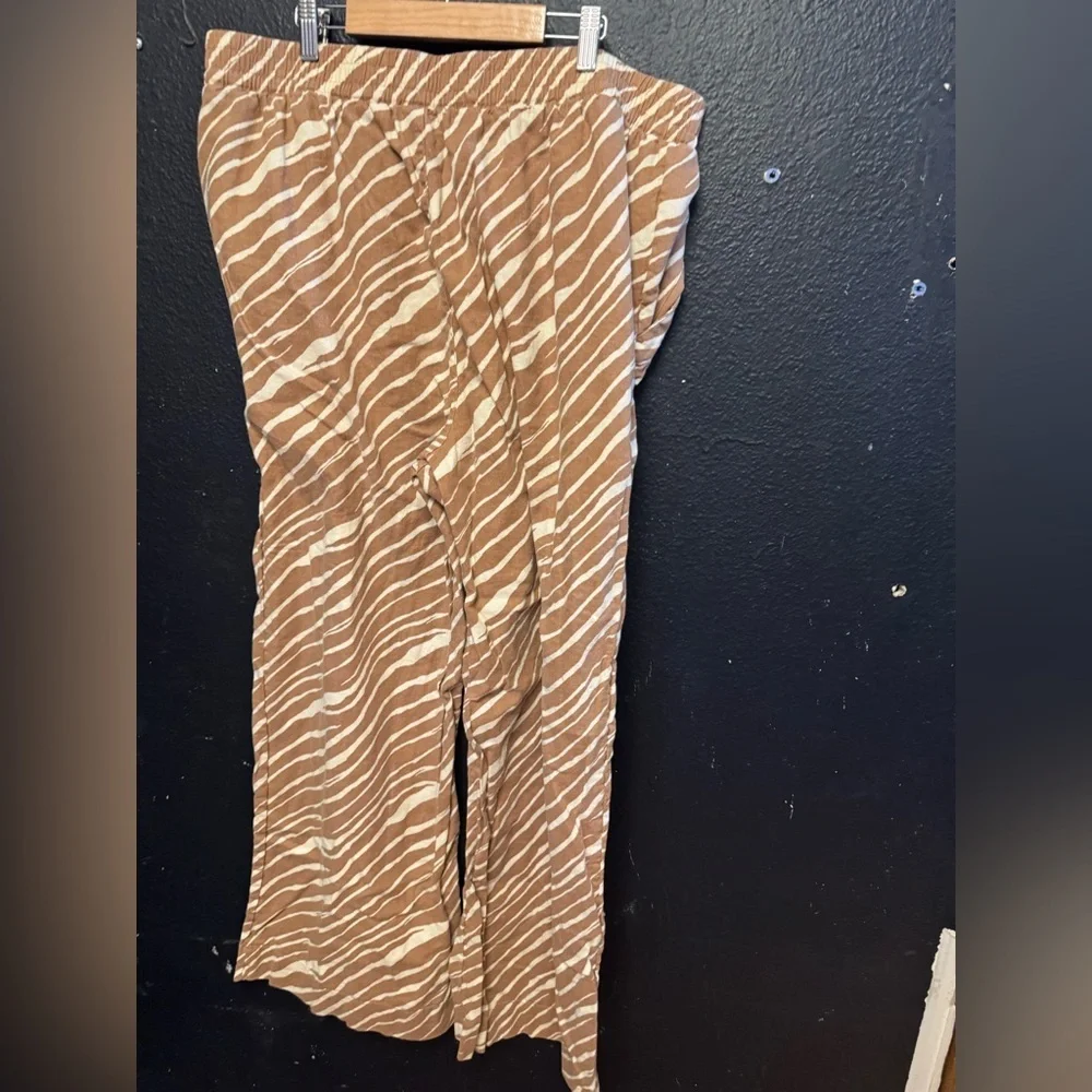 a new day Brown and Cream Zebra Patterned Pants Size XXL - Picture 3 of 4